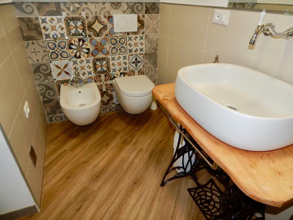 Le Giuee Otel Cenova Dış mekan fotoğraf