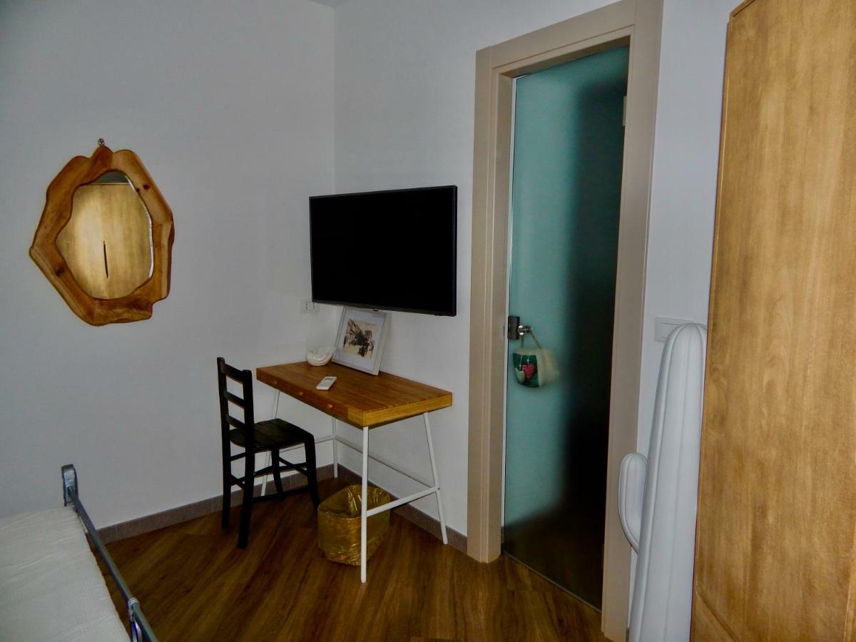 Le Giuee Otel Cenova Dış mekan fotoğraf